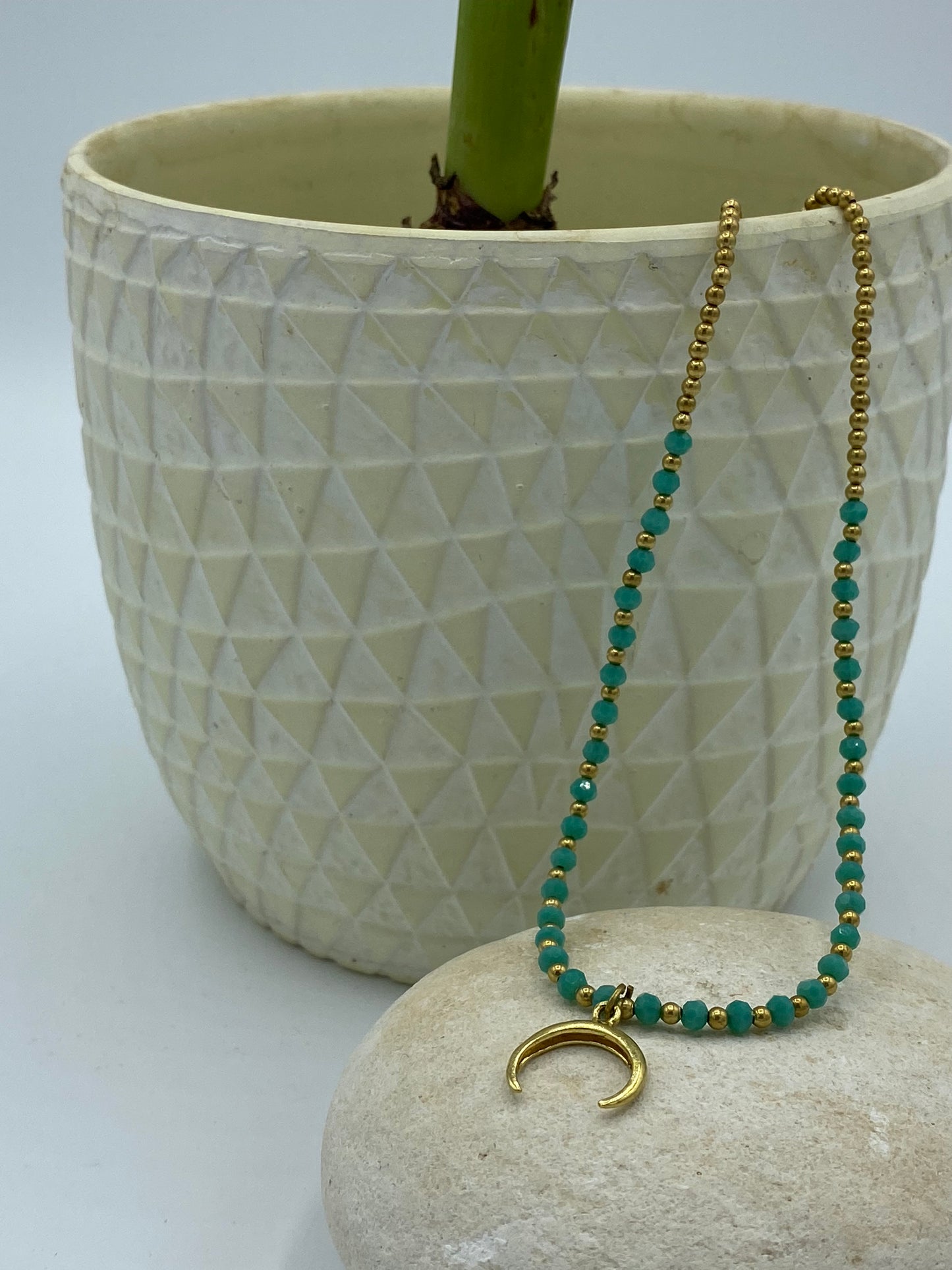 Collier Milos