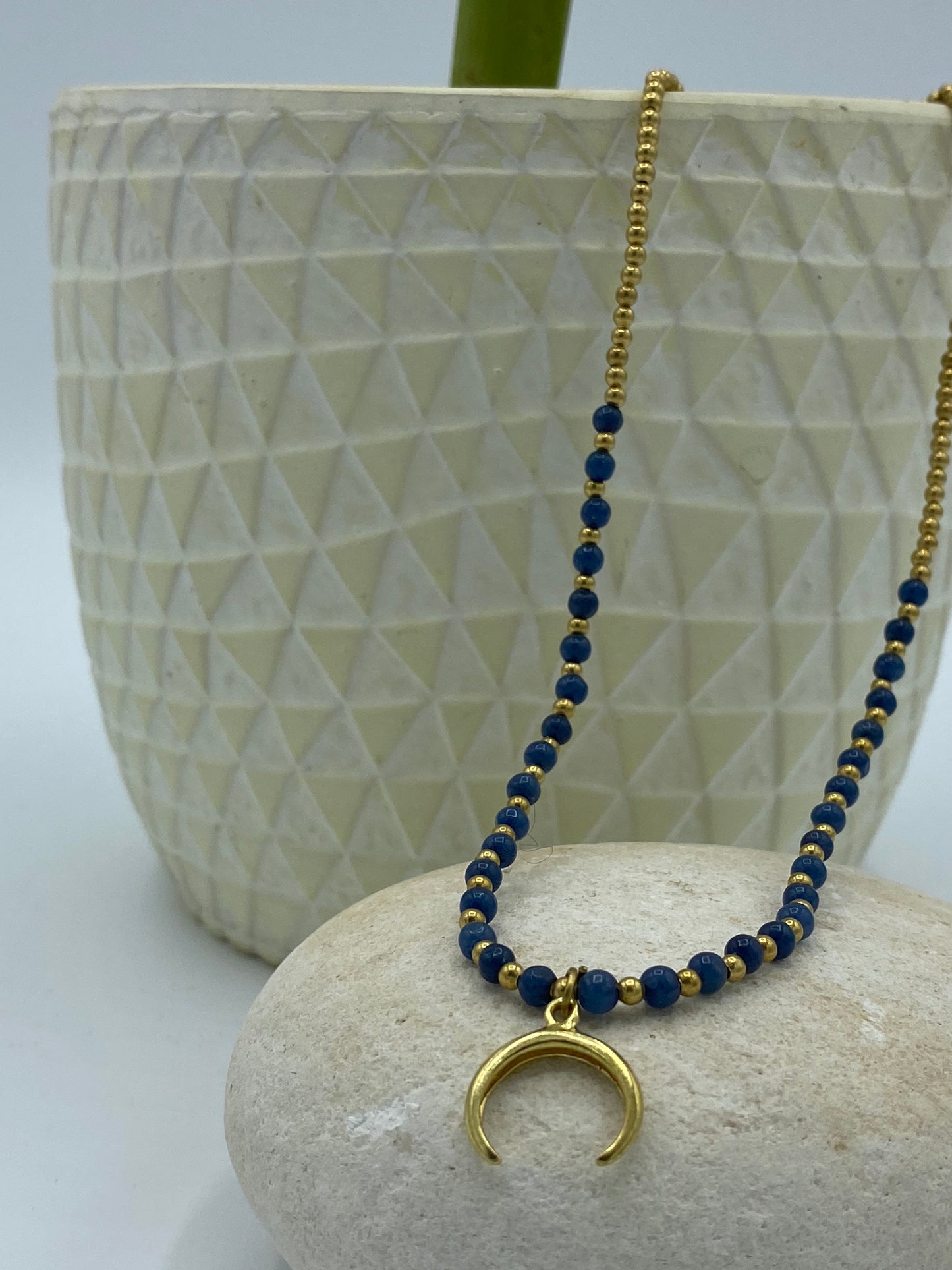 Collier Milos