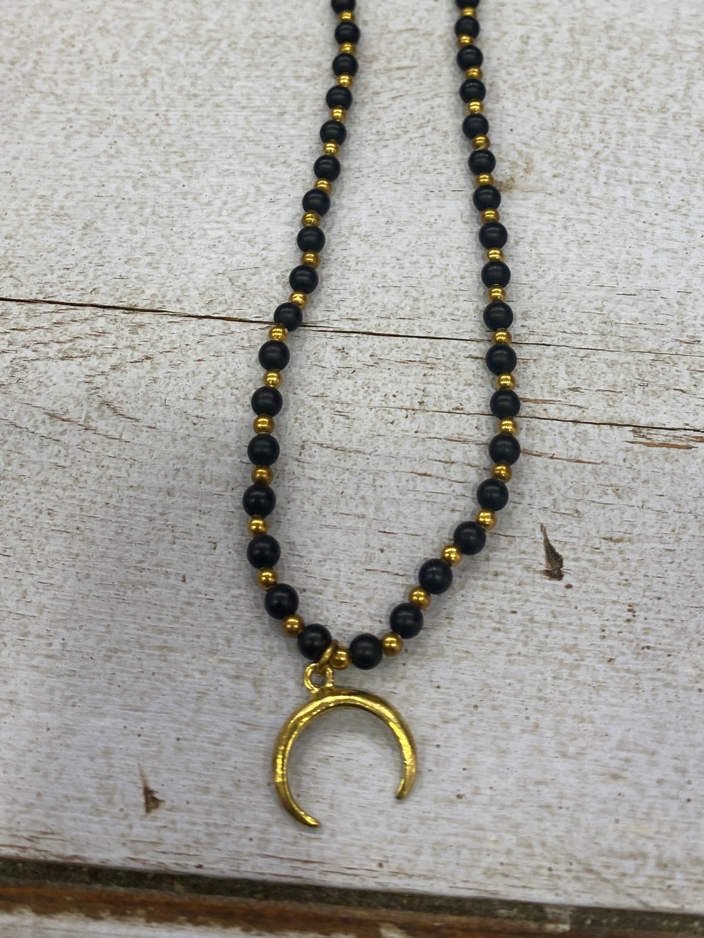 Collier Milos