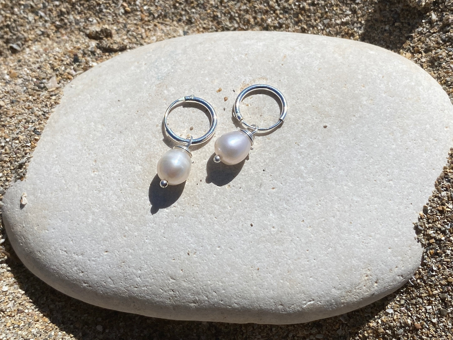 Mini hoops con perla